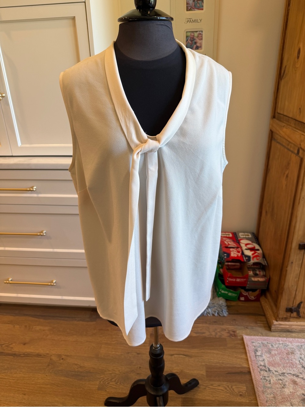 Nipon Boutique Ivory Sleeveless Tie-Neck Blouse